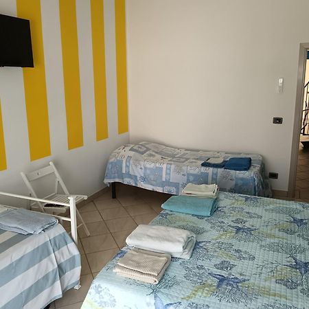 Ferienwohnung A Casa Di Berna E Tere Venturina Terme Exterior foto