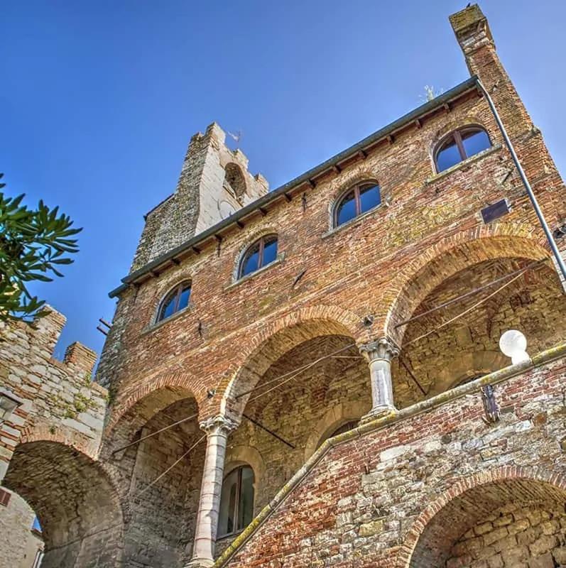 Ferienwohnung A Casa Di Berna E Tere Venturina Terme Exterior foto
