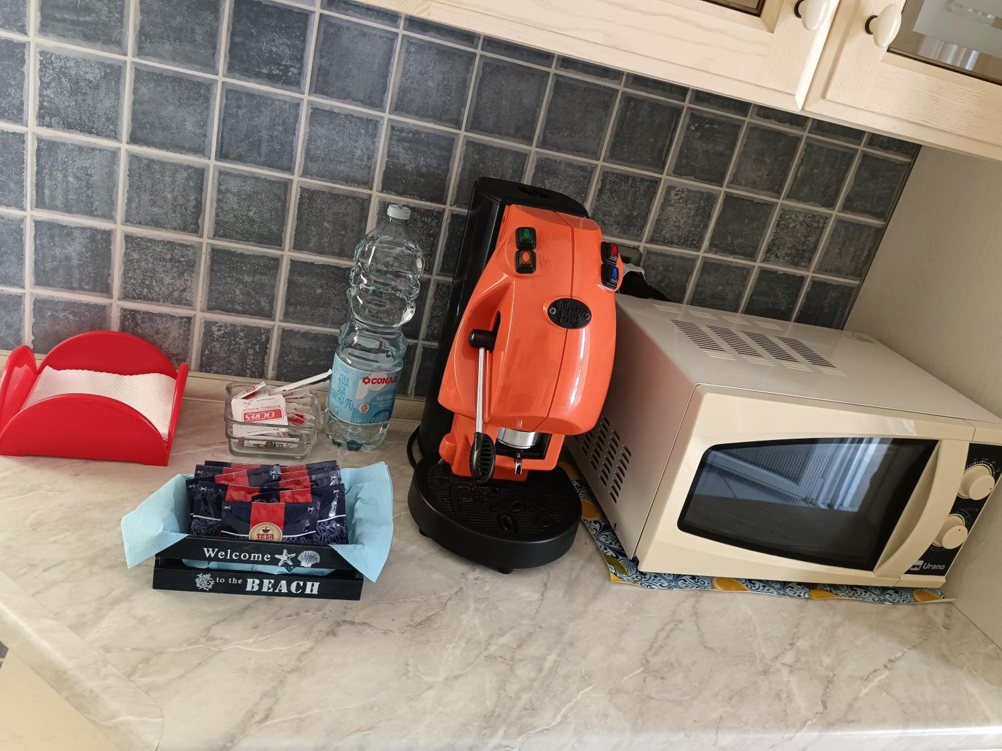 Ferienwohnung A Casa Di Berna E Tere Venturina Terme Exterior foto